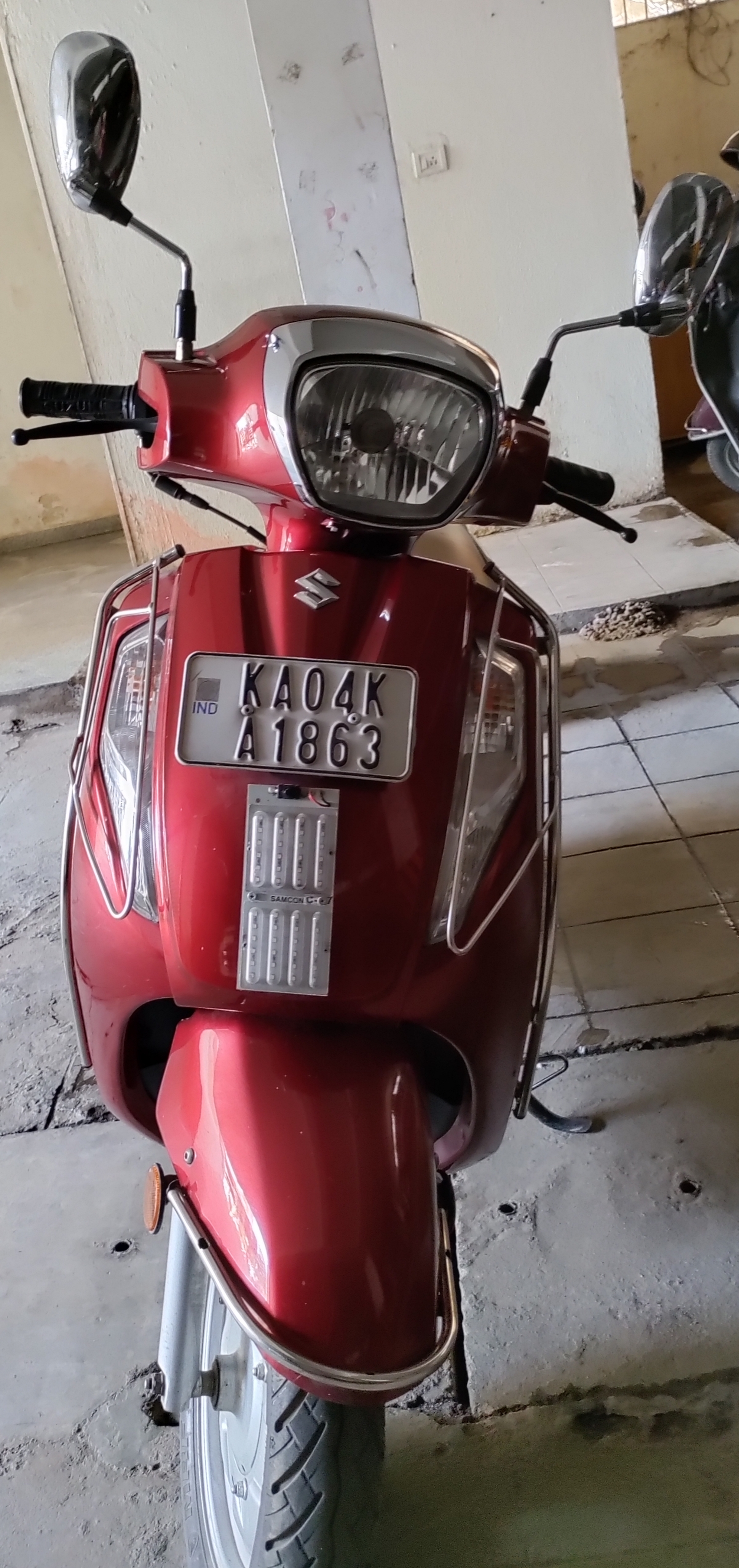 suzuki Access photo 2
