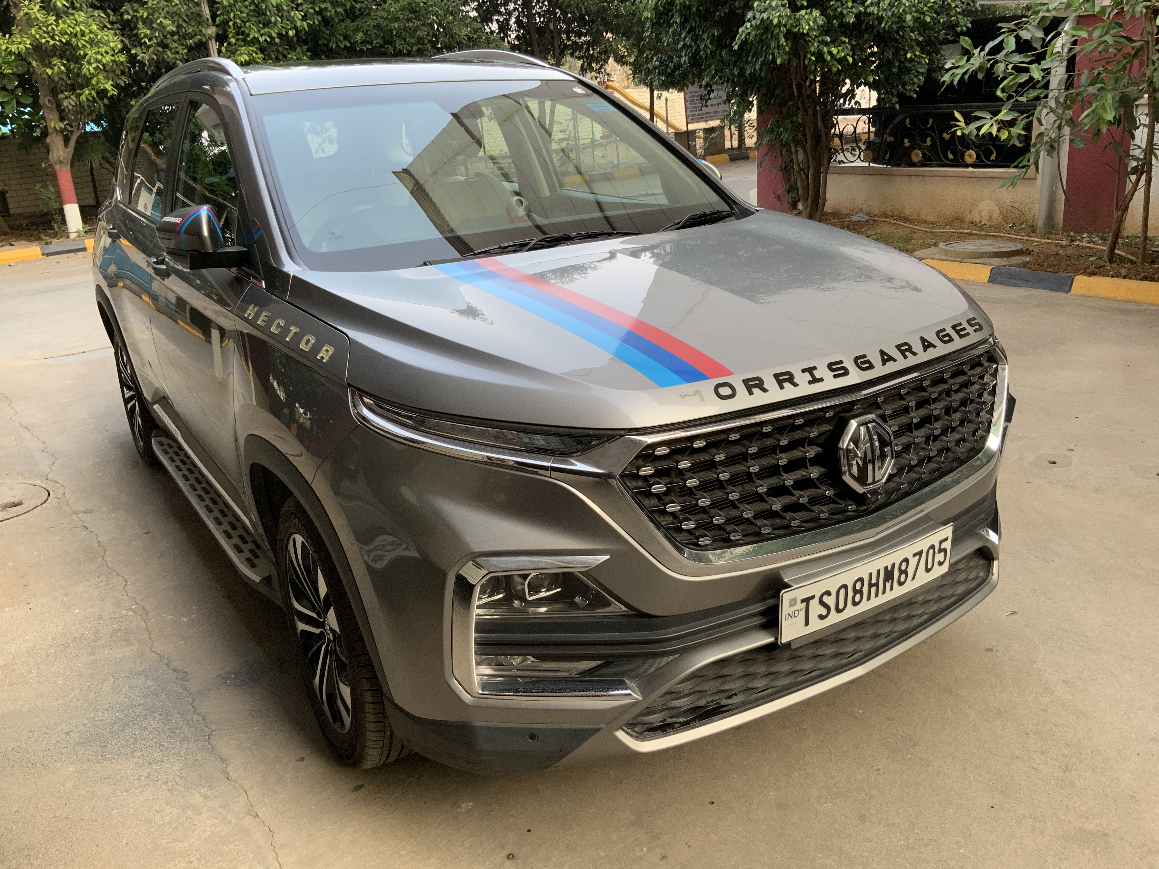 MG hector photo 2