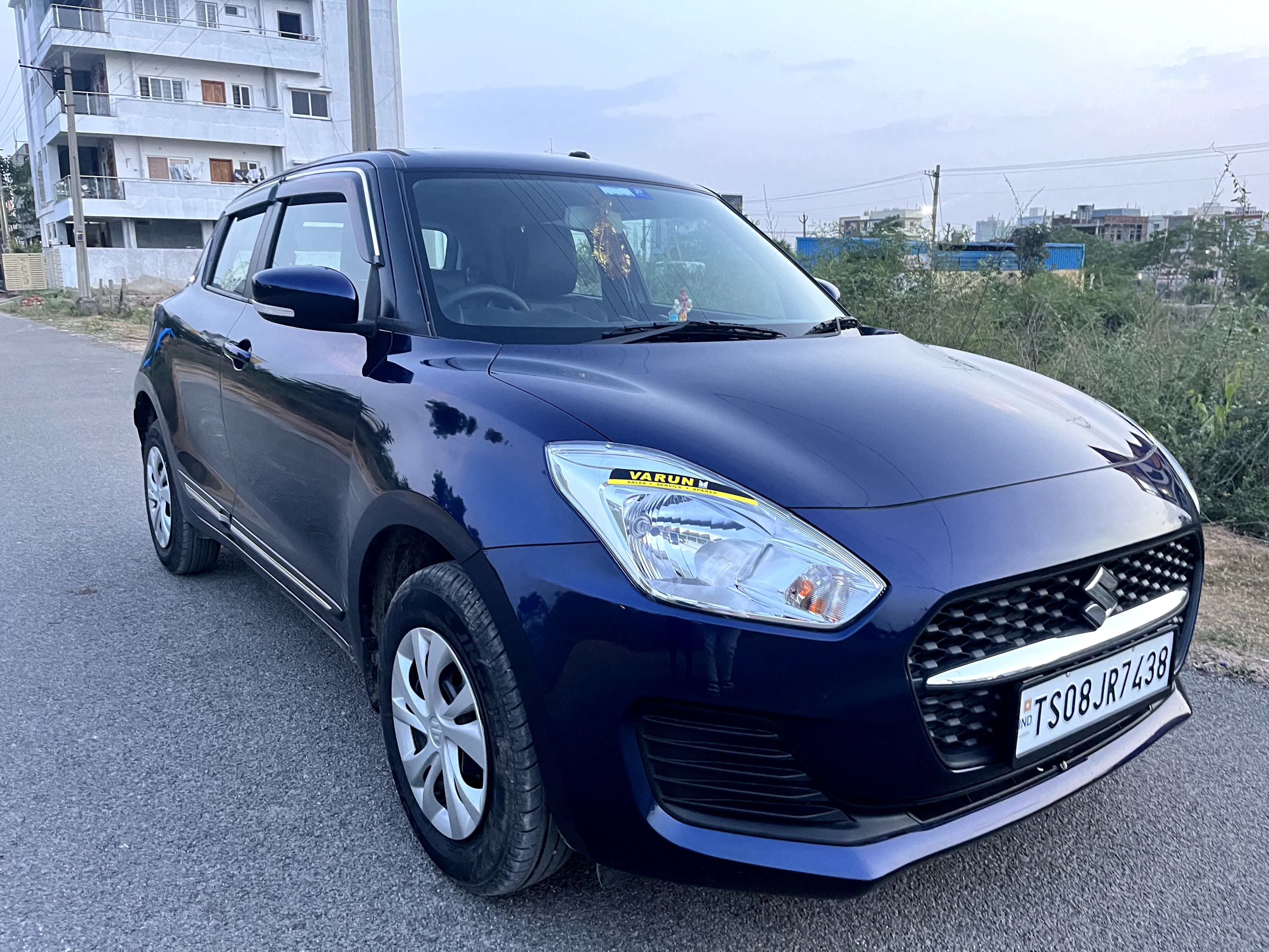 maruti swift - vxi photo 2