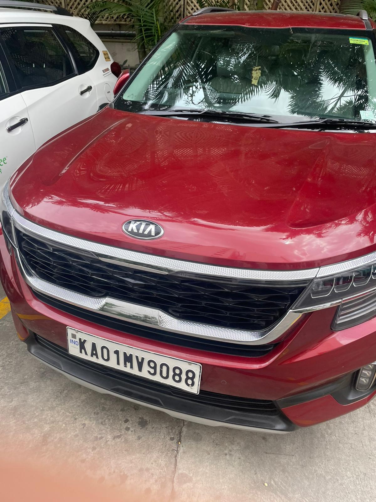 kia Seltos photo 2
