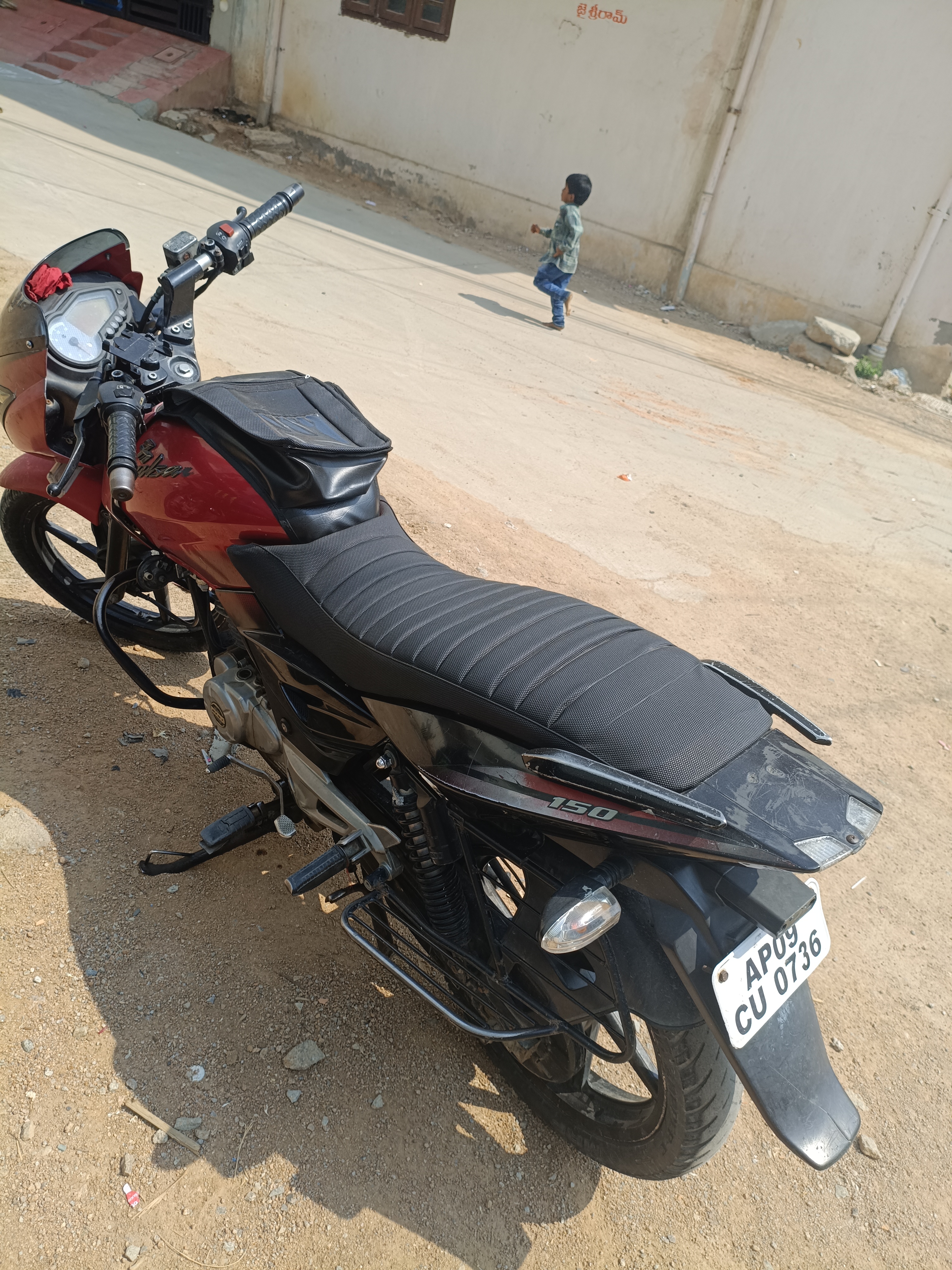 bajaj pulsar photo 2