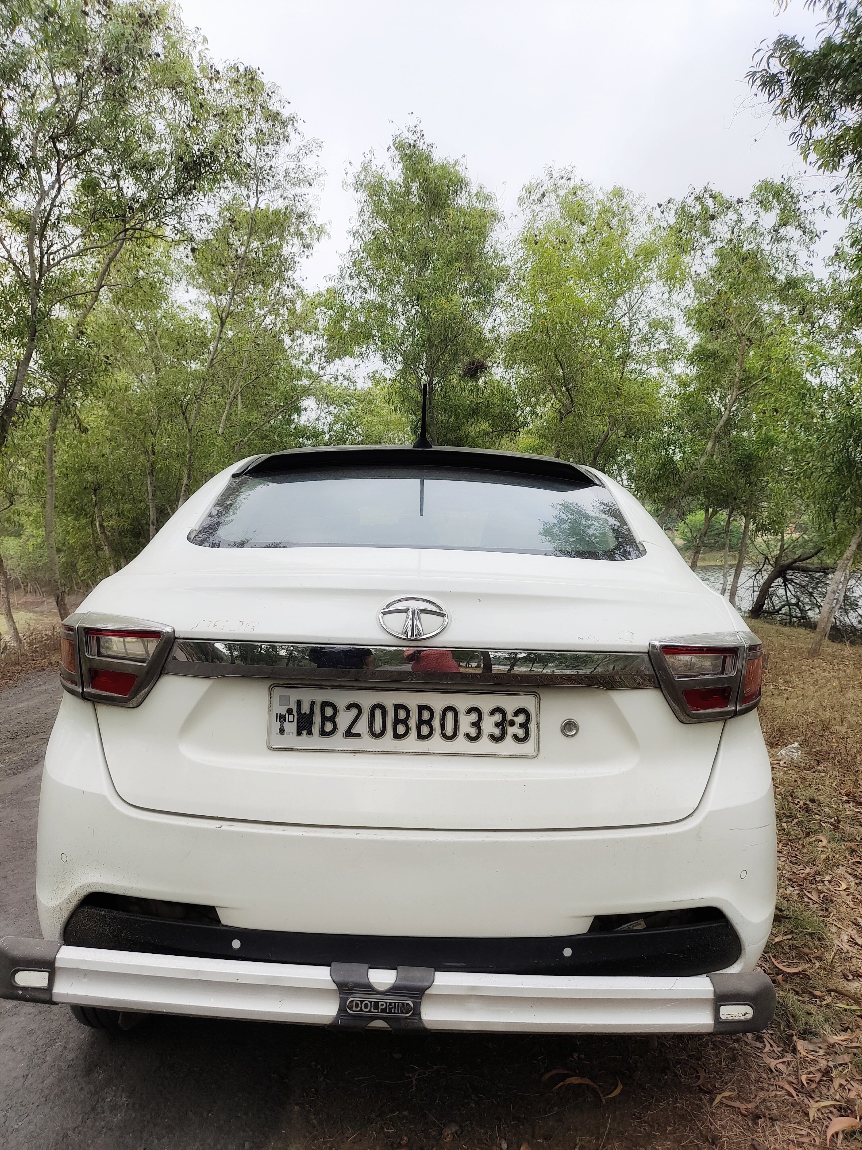 tata tigor photo 2