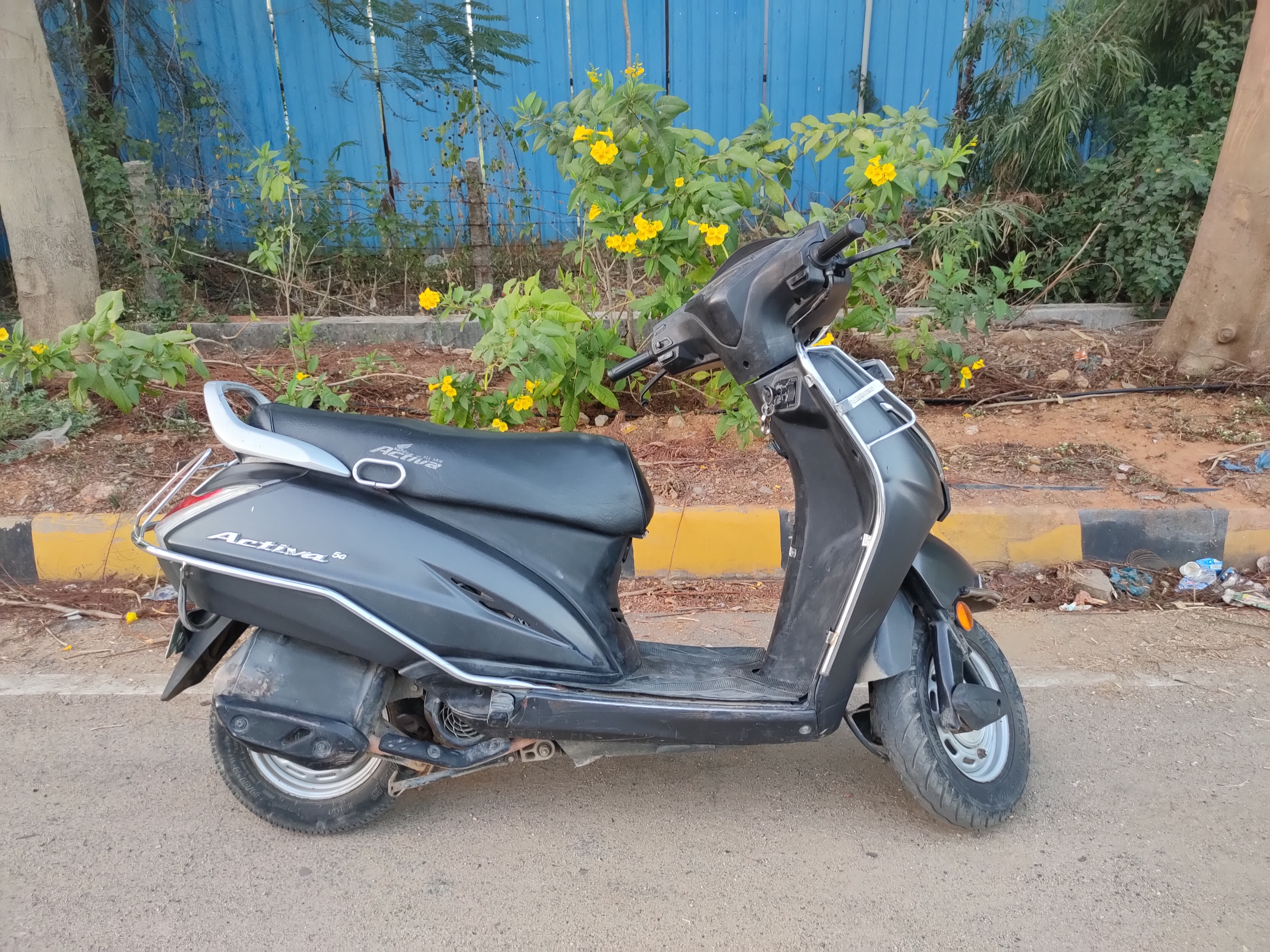 honda activa - std (102 cc) photo 3