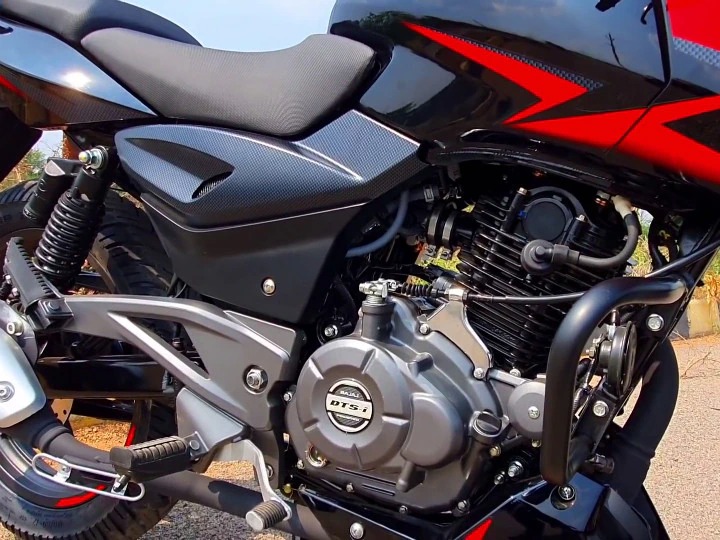 bajaj pulsar photo 3