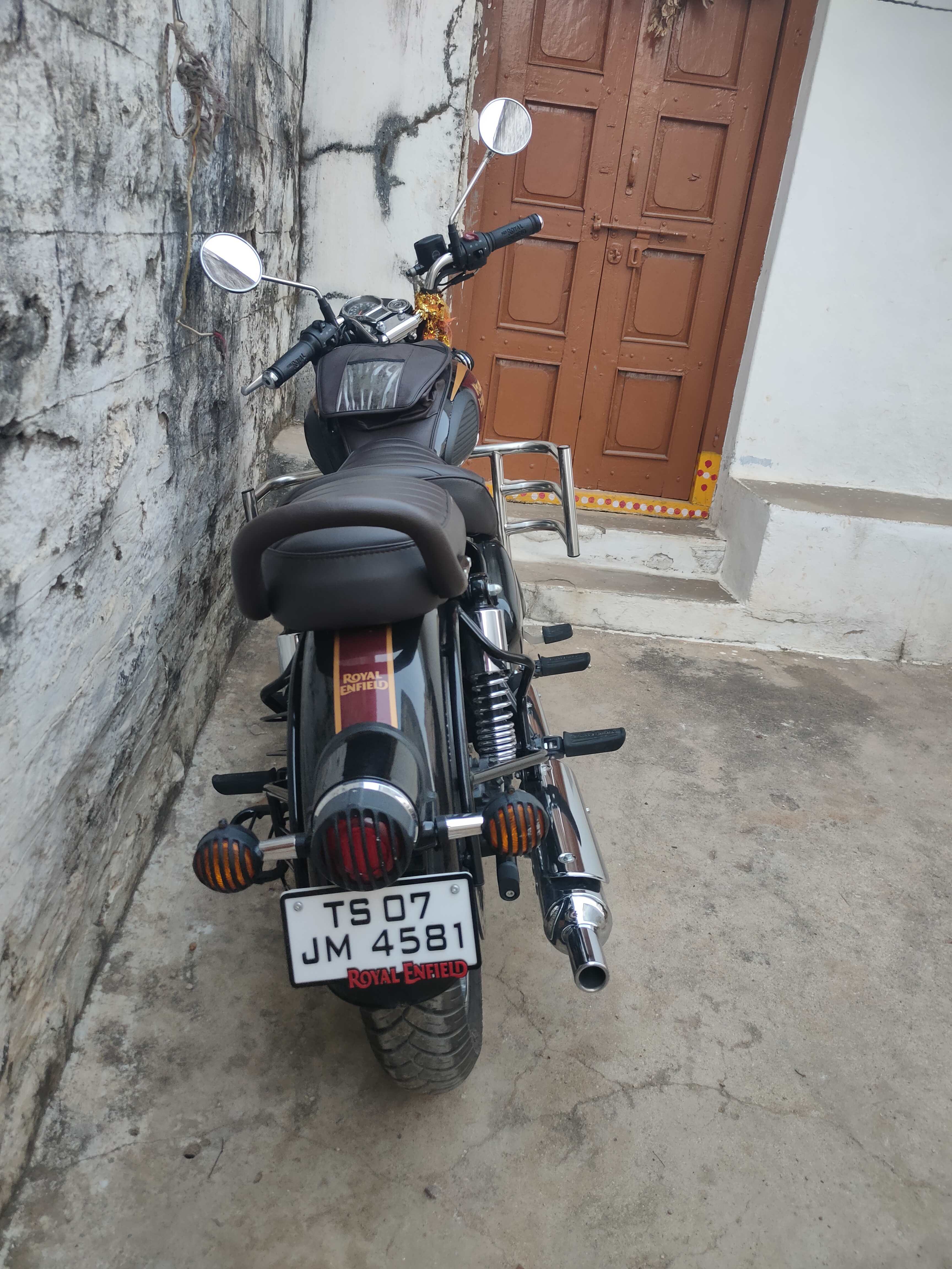 royal enfield meteor photo 3