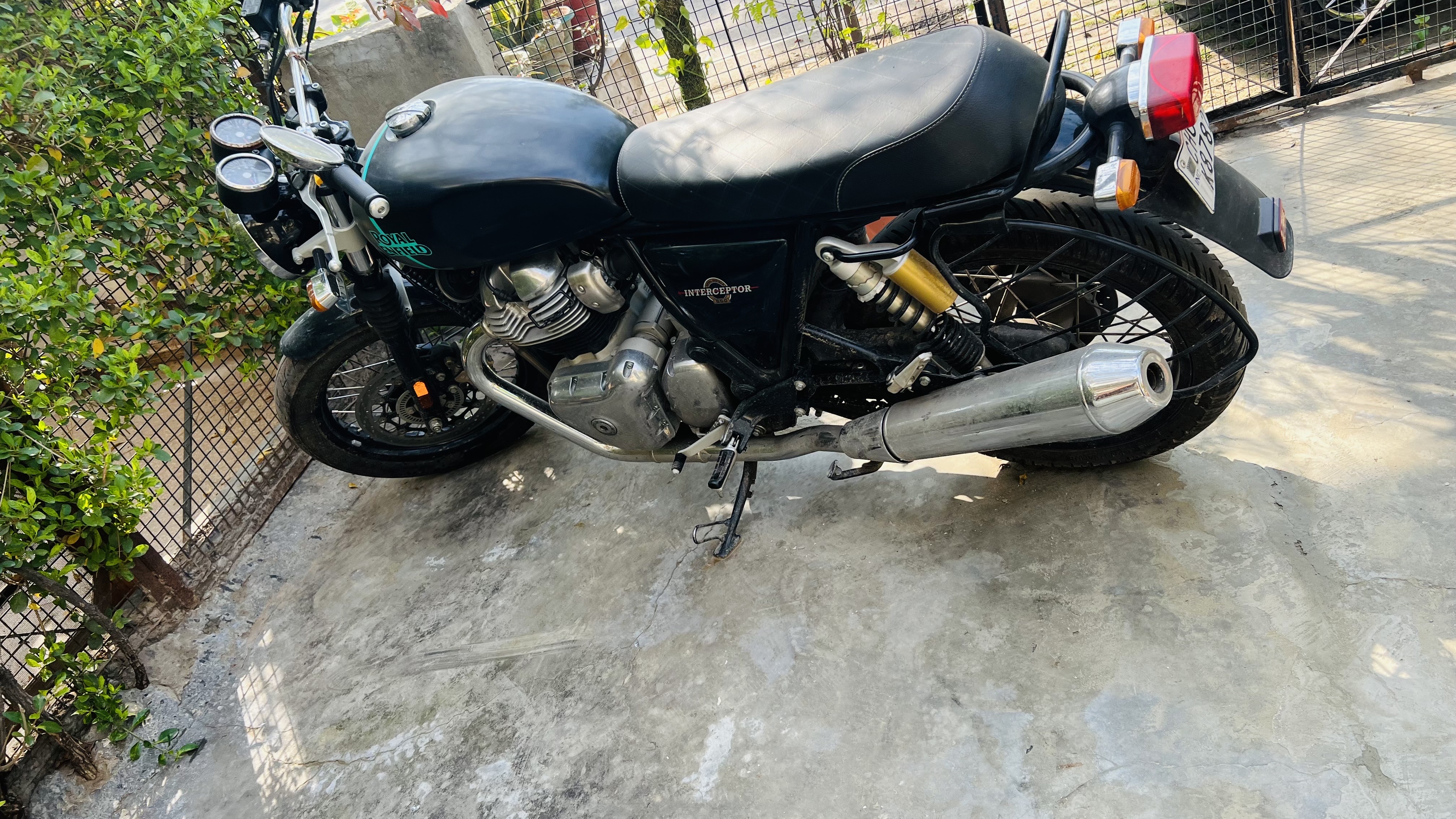 Royal enfield INTERCEPTOR 650 CC DOUBLE SILENCER photo 4