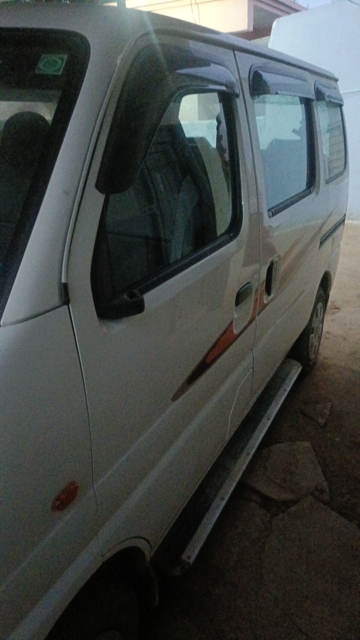 Maruti ECO photo 4