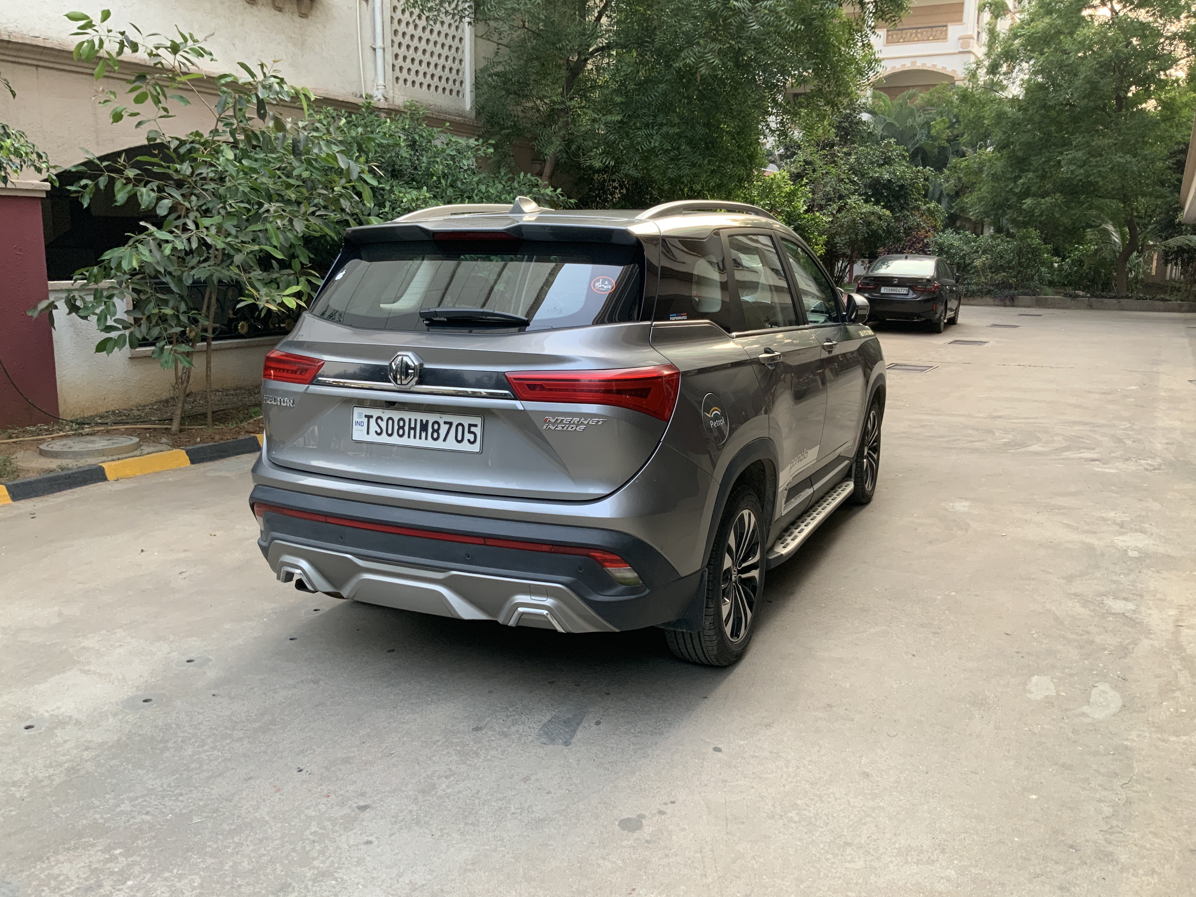 MG hector photo 6