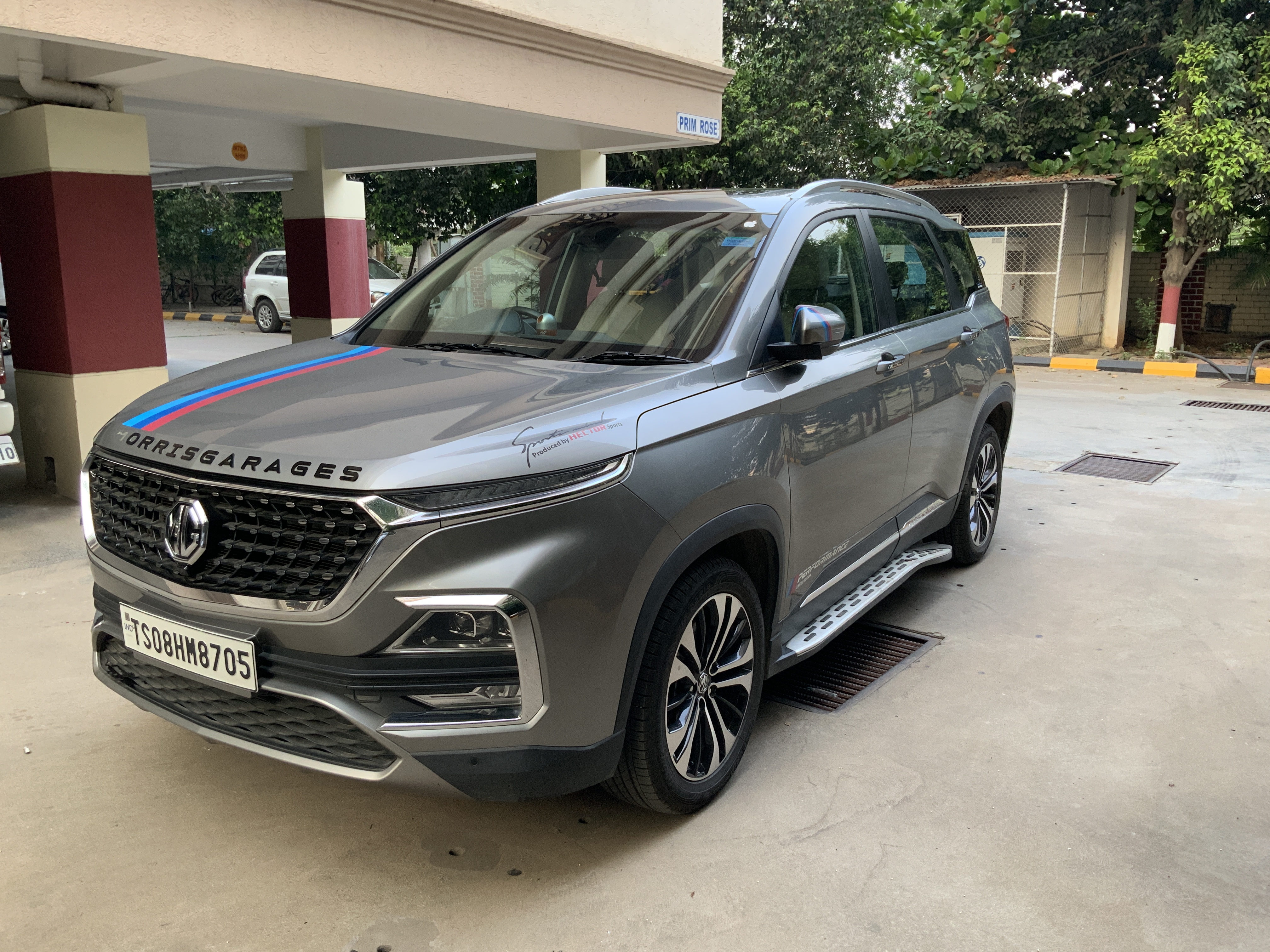 MG hector photo 7
