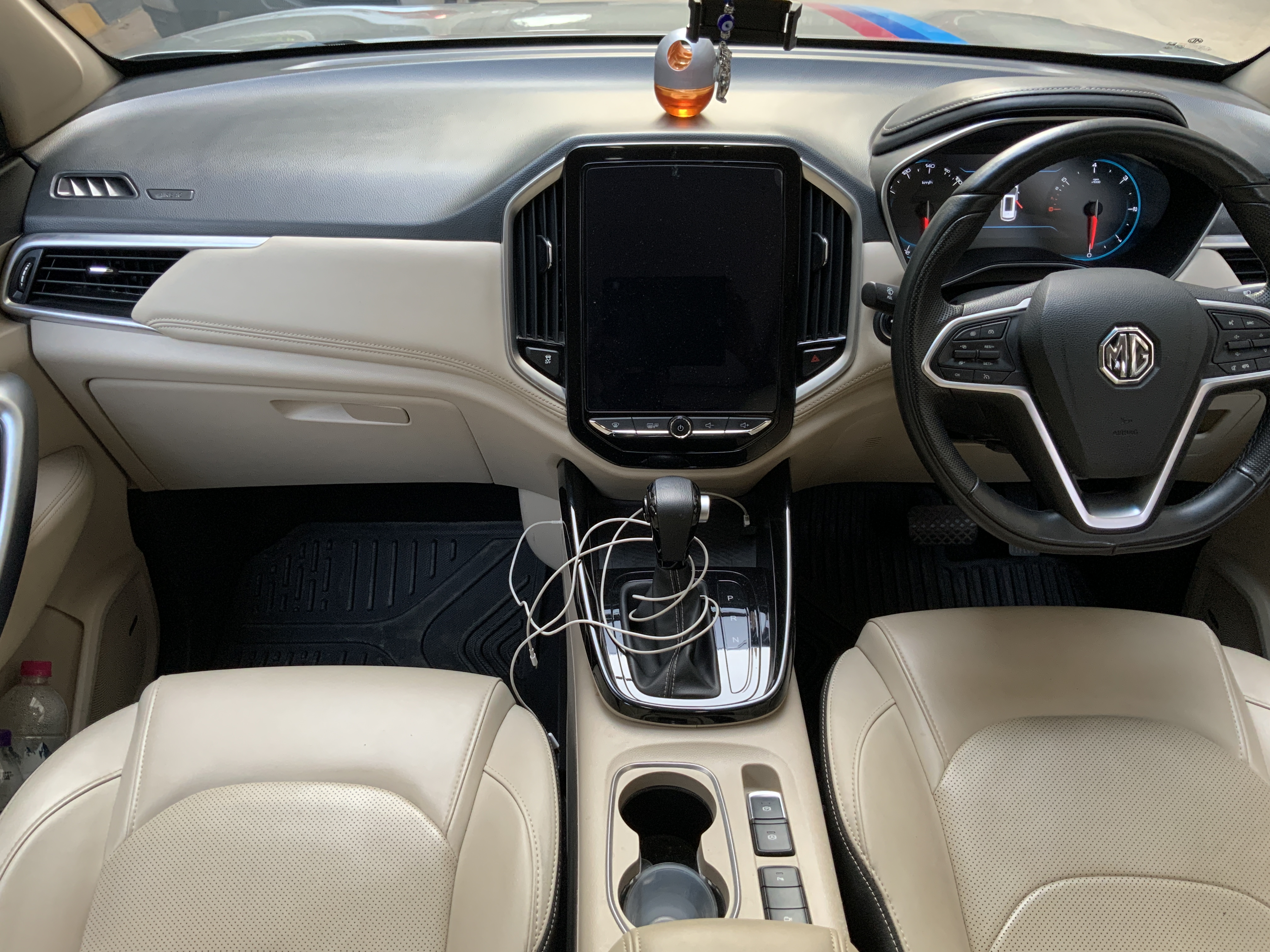 MG hector photo 9