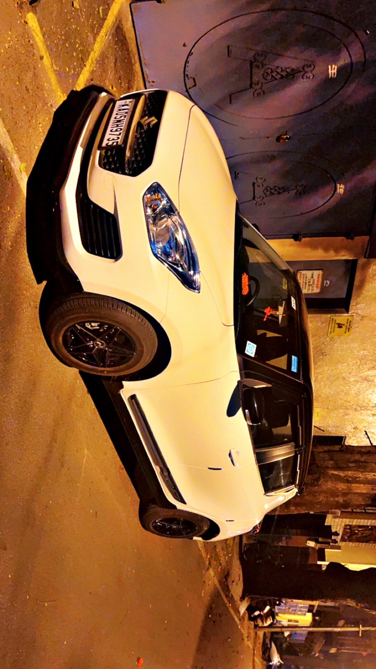 maruti swift photo 9