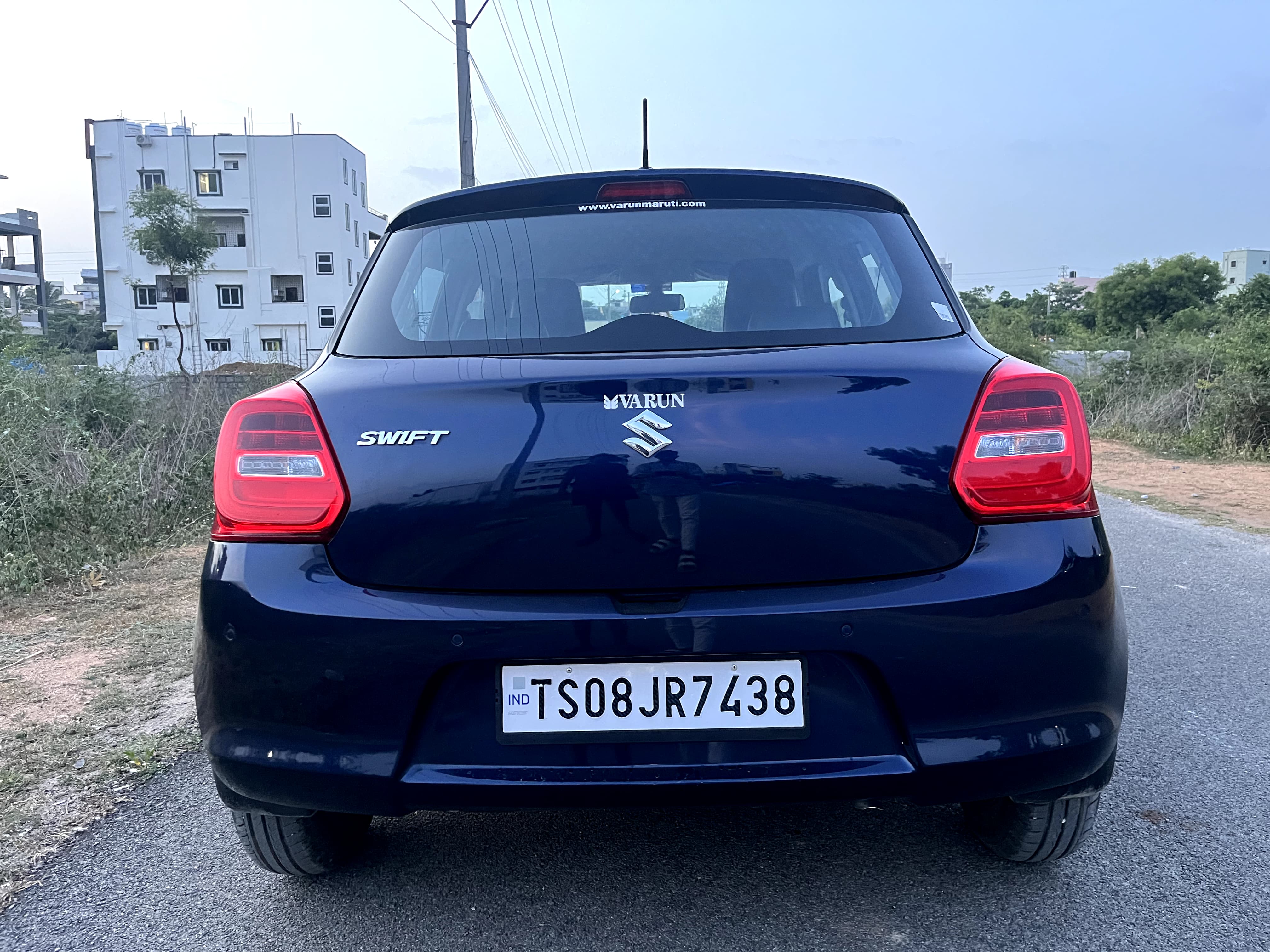 maruti swift - vxi photo 3