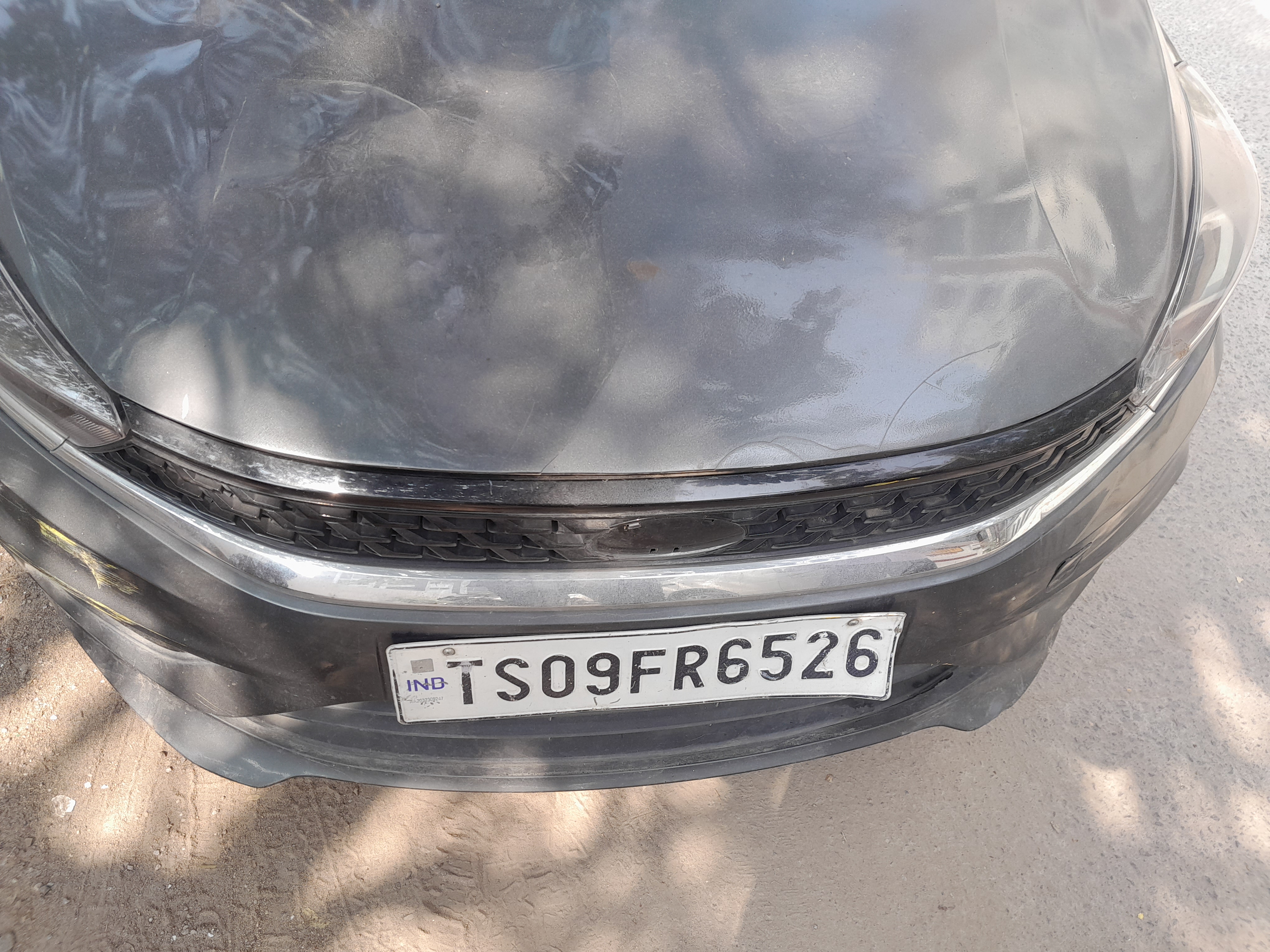 tata tiago photo 5