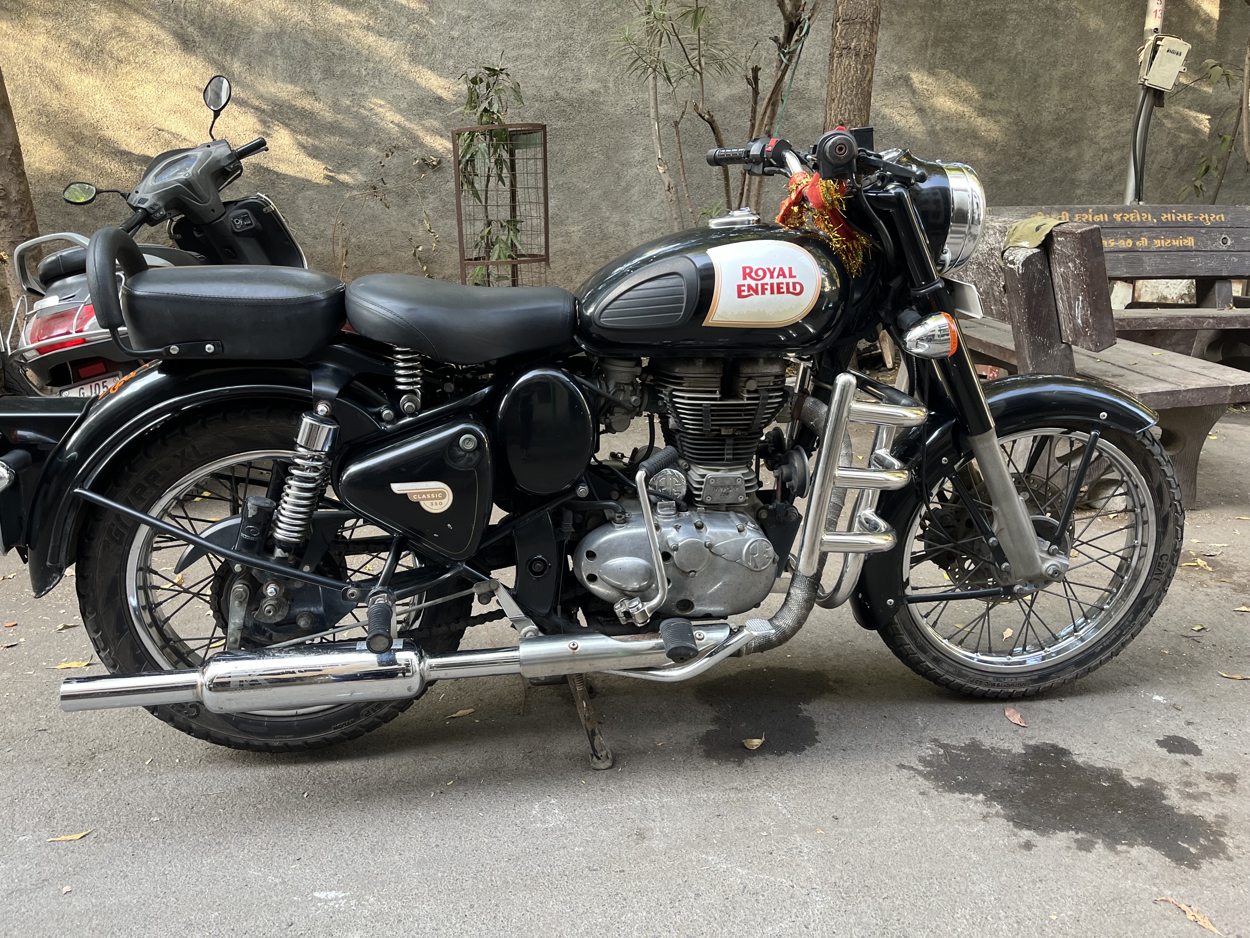 royal enfield Classic 350 photo 3