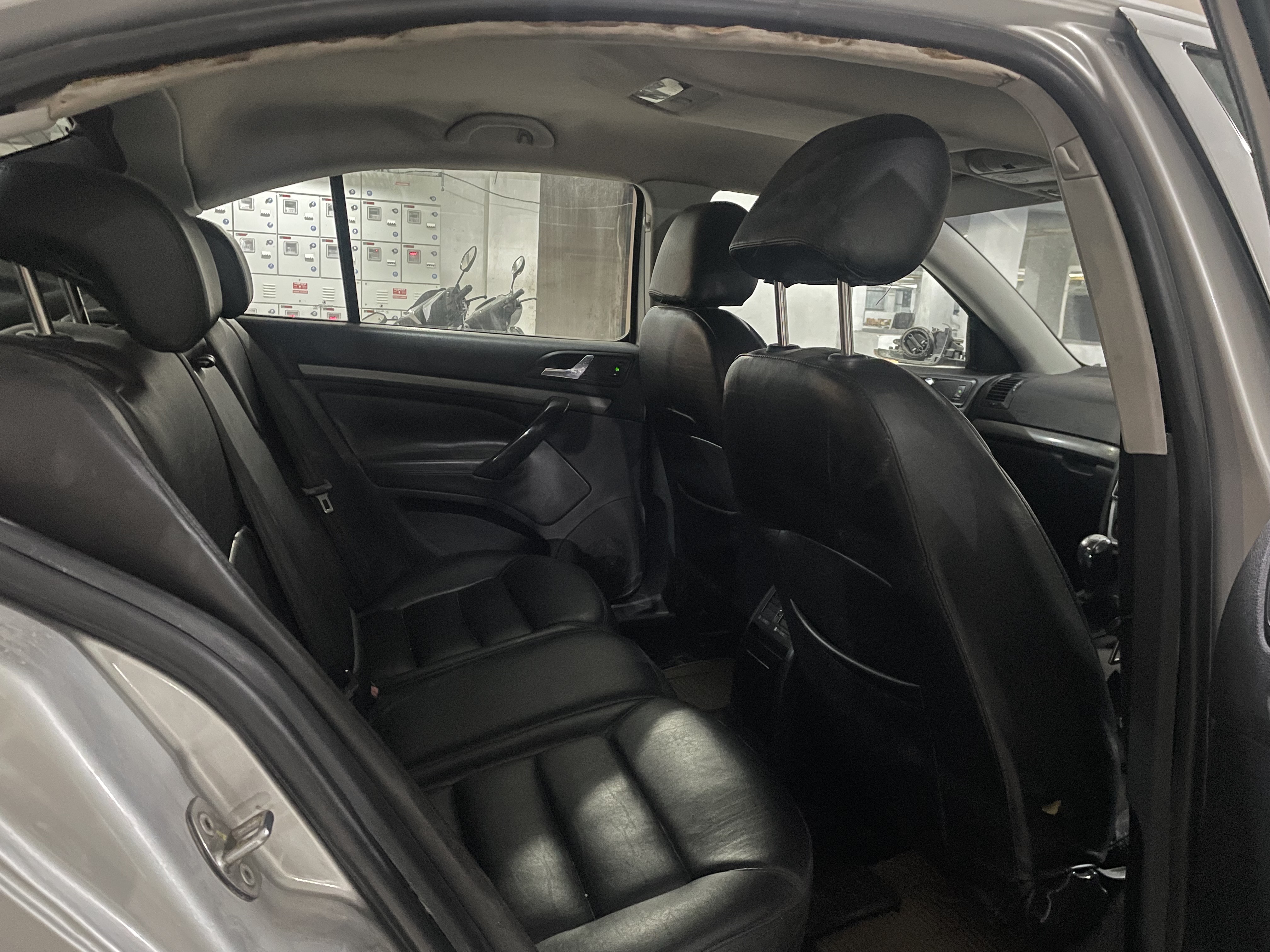 skoda laura - elegance 1.9 pd photo 4