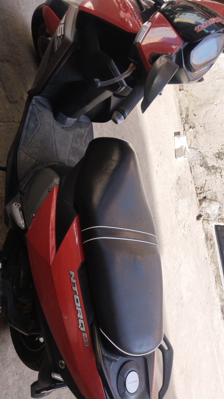 tvs ntorq photo 4