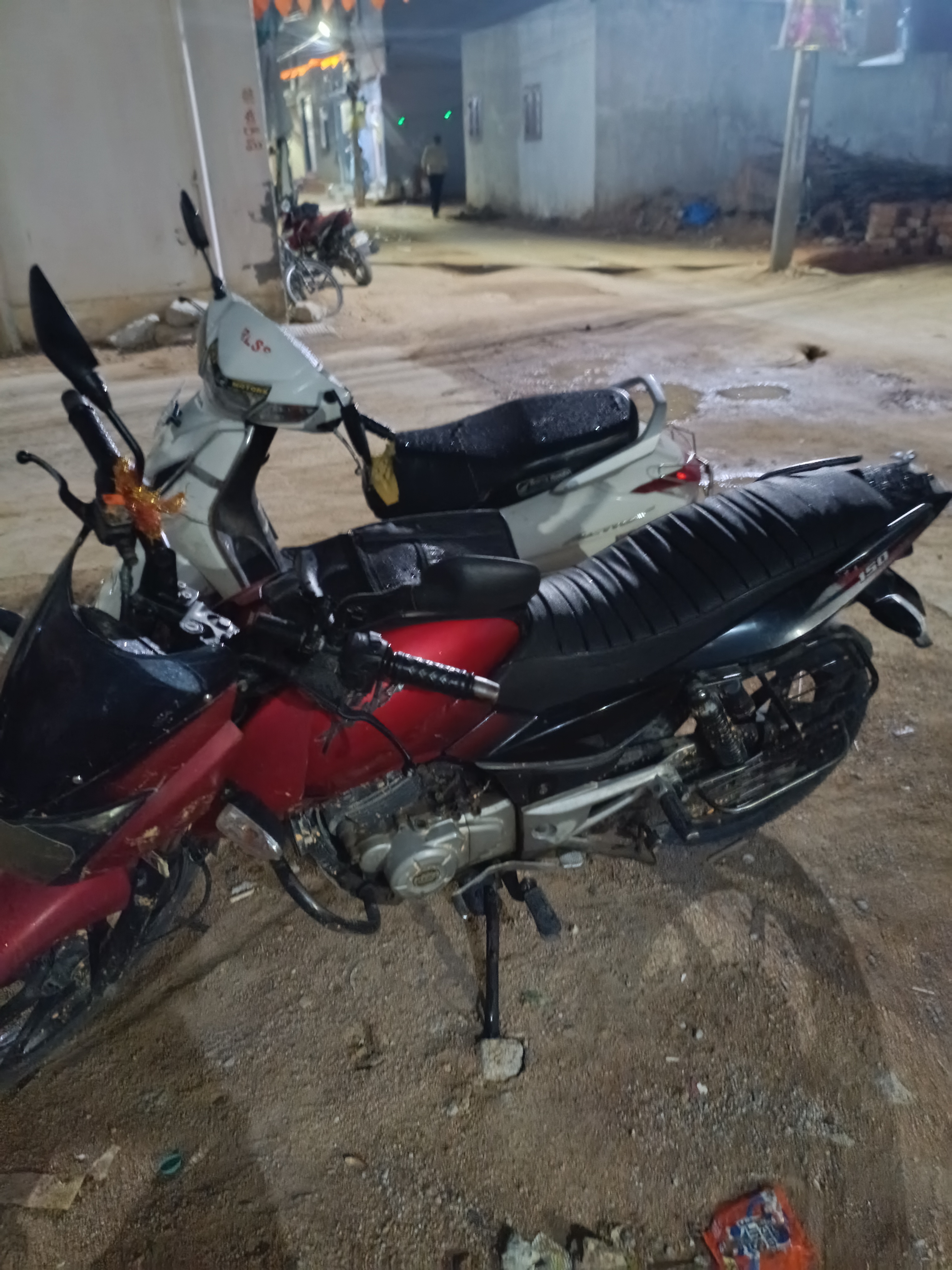 bajaj pulsar photo 5