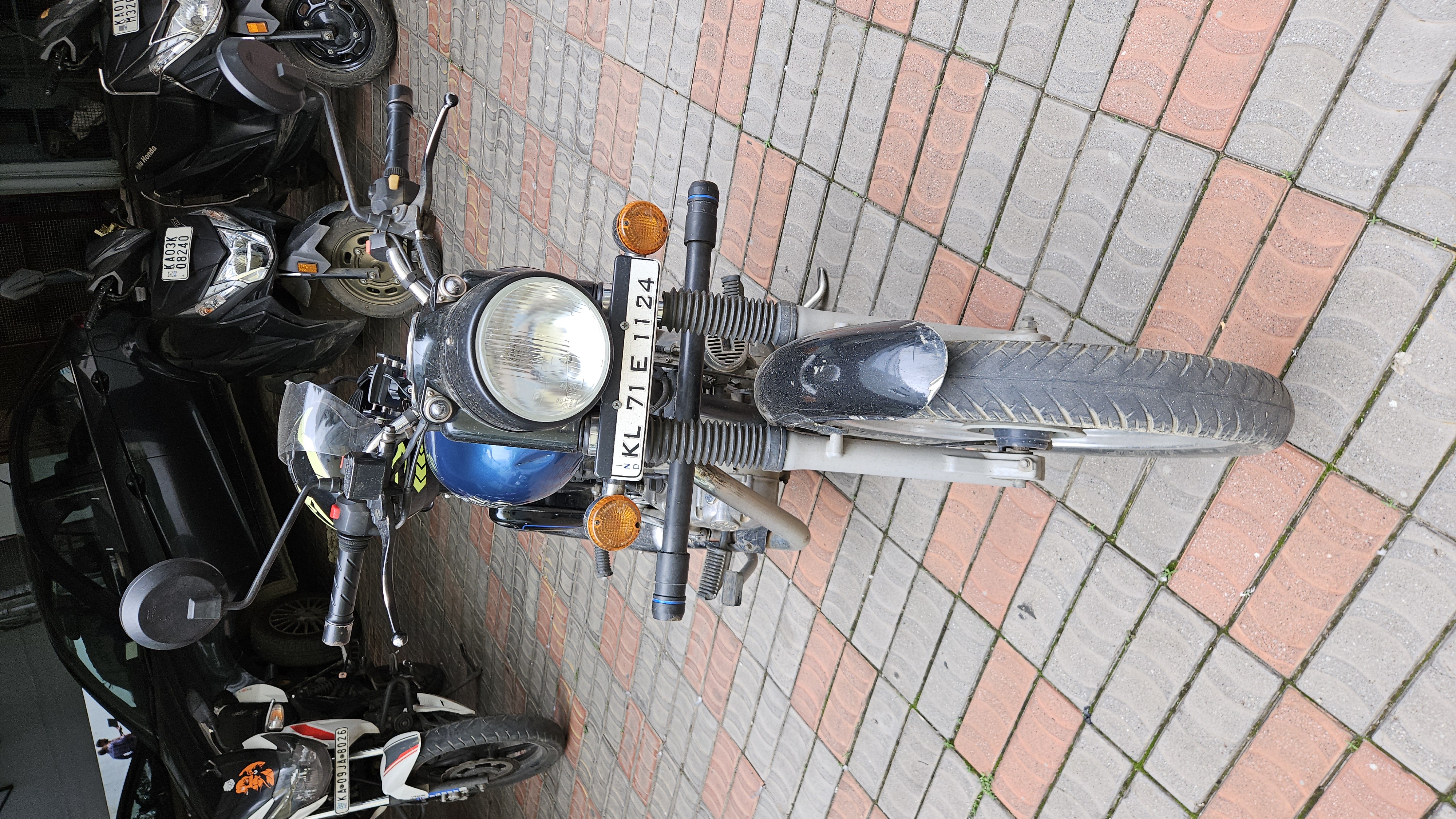 royal enfield vintage photo 3